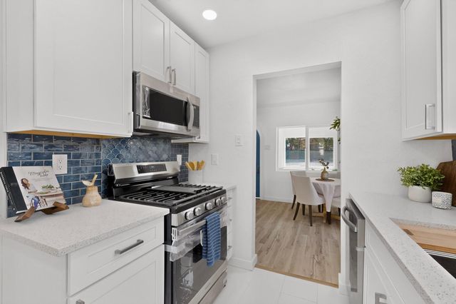 413 Princeton Drive SE, Albuquerque, NM 87106