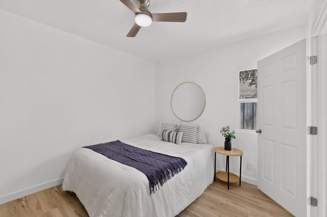 413 Princeton Drive SE, Albuquerque, NM 87106