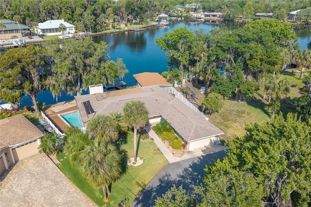 414 NW 8TH AVENUE, Crystal River, FL 34428