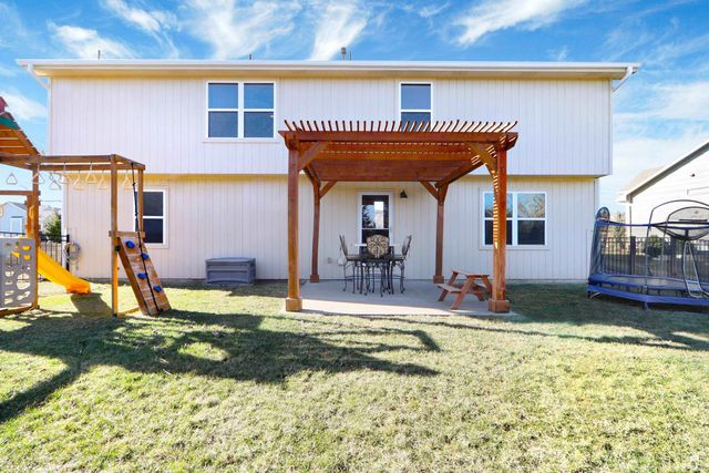 1000 Lobdell Drive, Manhattan, KS 66503