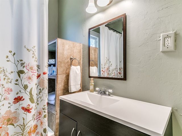 1122 NW 42nd Street, Oklahoma City, OK 73118