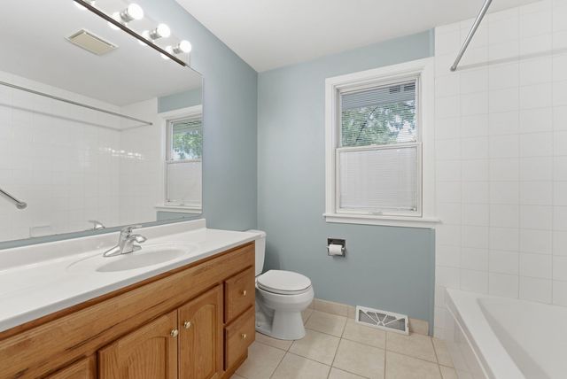 1912 E 31st Street, Davenport, IA 52807