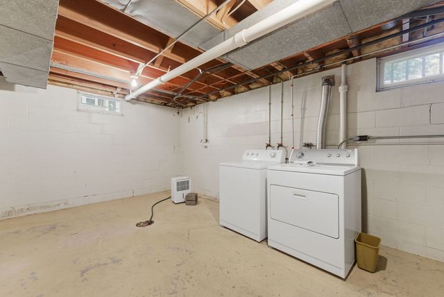 1912 E 31st Street, Davenport, IA 52807