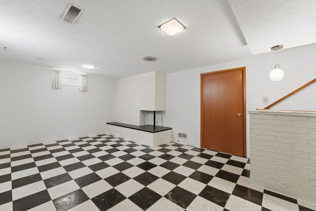 1912 E 31st Street, Davenport, IA 52807
