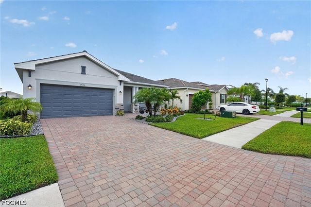 3943 E Hampton CIR, Alva, FL 33920