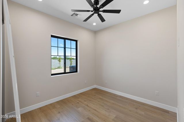35929 N EVERMORE MADISON Street, San Tan Valley, AZ 85140