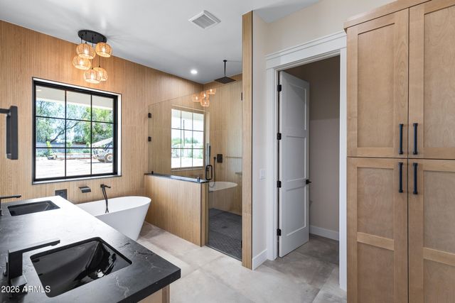 35929 N EVERMORE MADISON Street, San Tan Valley, AZ 85140