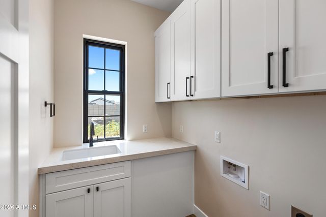 35929 N EVERMORE MADISON Street, San Tan Valley, AZ 85140