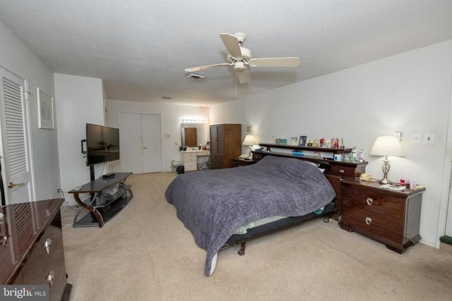 1210 METTLER RD, Huntingdon Valley, PA 19006