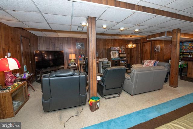 1210 METTLER RD, Huntingdon Valley, PA 19006