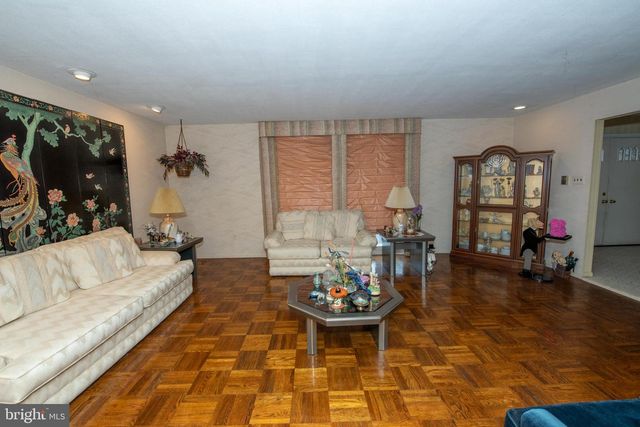 1210 METTLER RD, Huntingdon Valley, PA 19006