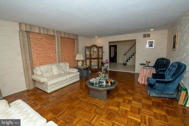 1210 METTLER RD, Huntingdon Valley, PA 19006