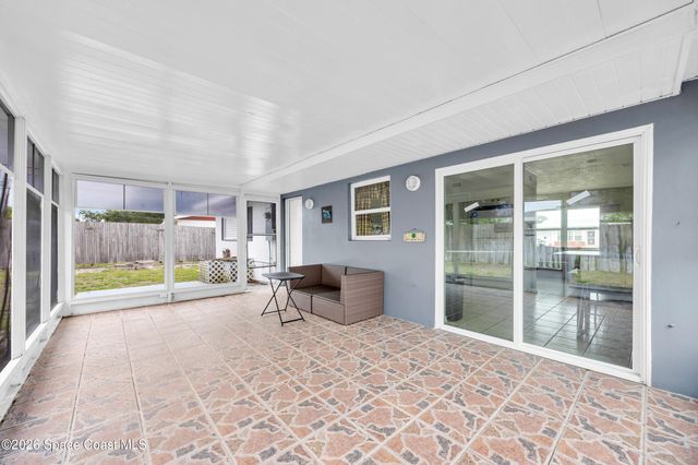 2963 Chipper Drive NE, Palm Bay, FL 32905