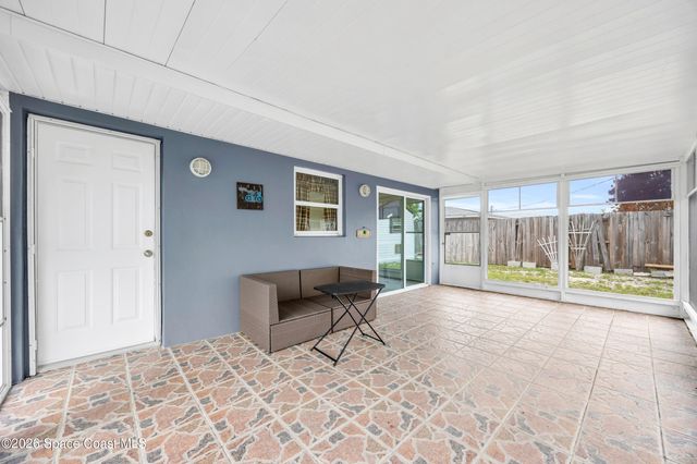 2963 Chipper Drive NE, Palm Bay, FL 32905