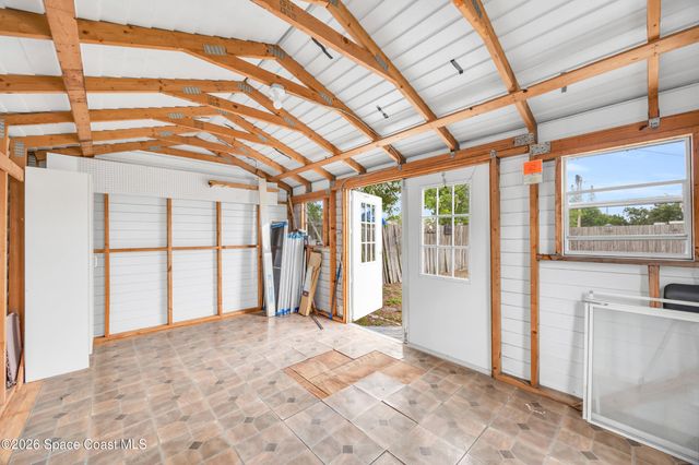 2963 Chipper Drive NE, Palm Bay, FL 32905