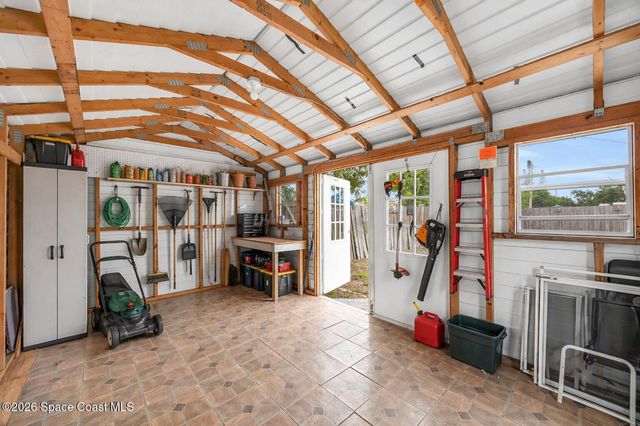 2963 Chipper Drive NE, Palm Bay, FL 32905