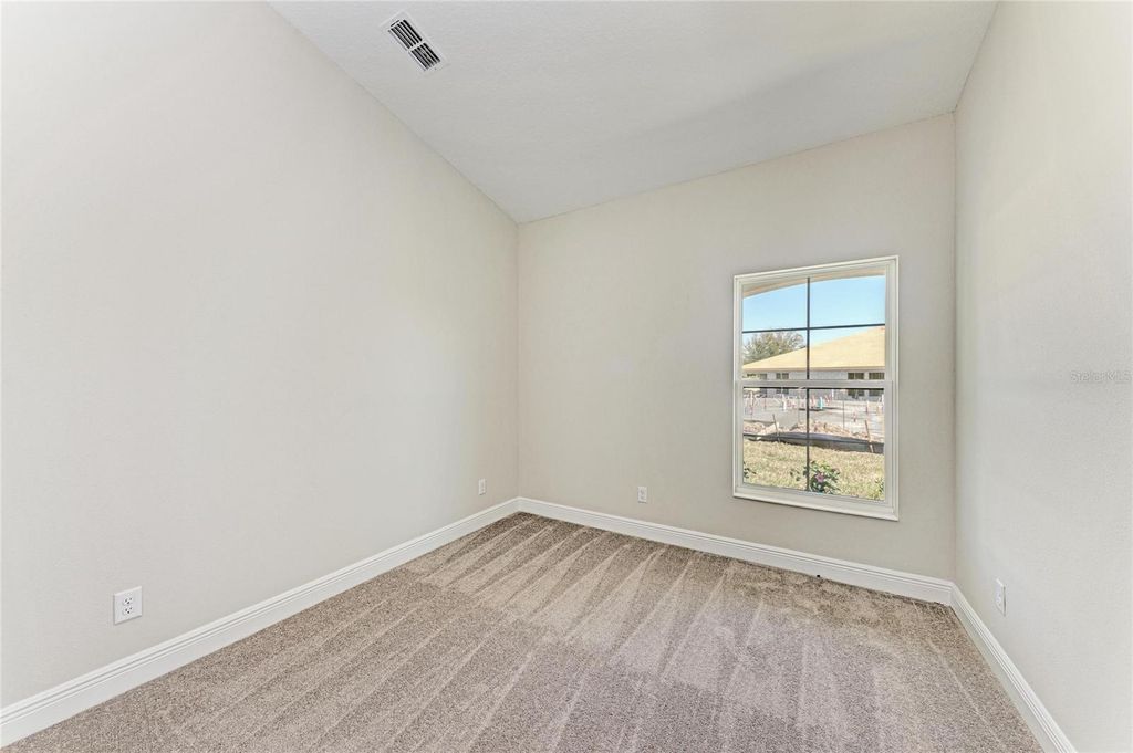 Image 20 of property listing at 12350 OAK HILL WAY, Parrish, FL 34219