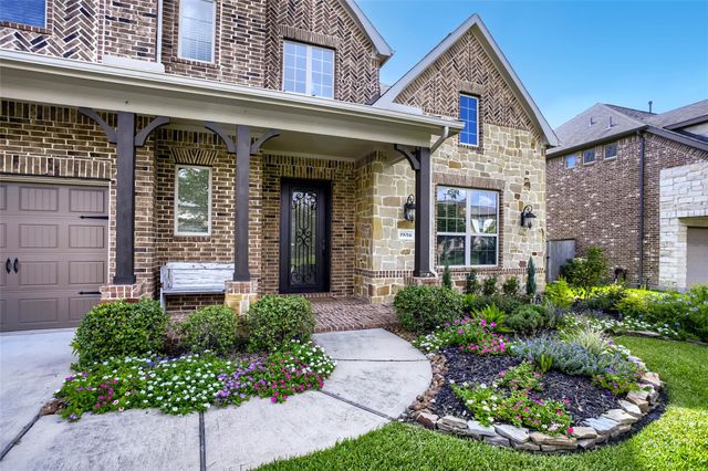 19014 Winding Atwood Lane, Tomball, TX 77377