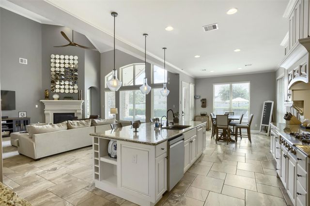 19014 Winding Atwood Lane, Tomball, TX 77377