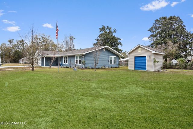 254 Pine Ridge Drive, Waveland, MS 39576