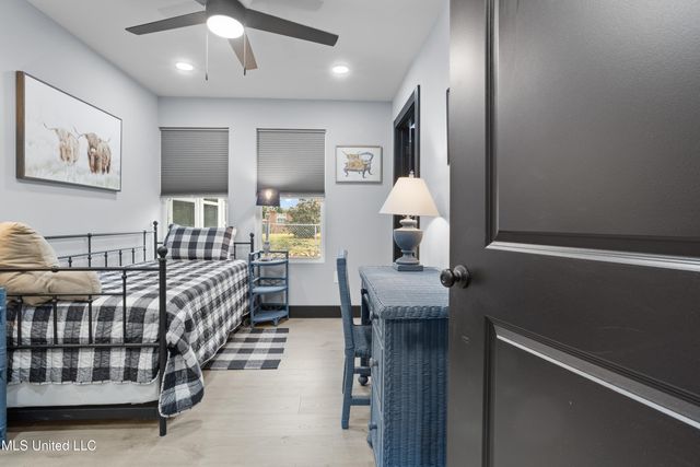 254 Pine Ridge Drive, Waveland, MS 39576