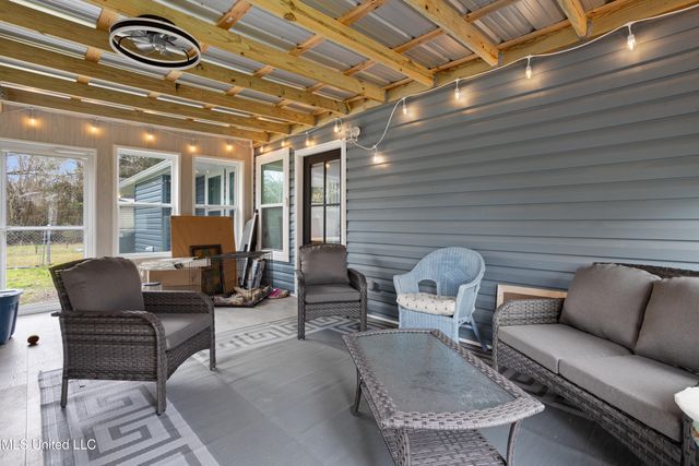 254 Pine Ridge Drive, Waveland, MS 39576