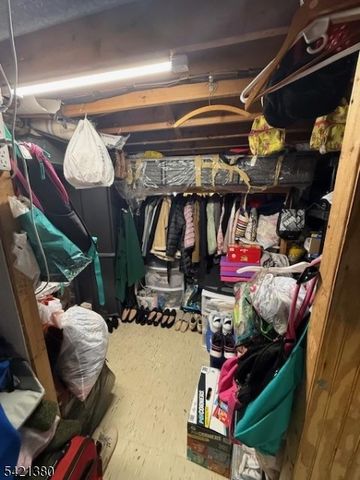 27 Fisher Ave, Bound Brook Boro, NJ 08805