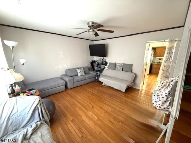 27 Fisher Ave, Bound Brook Boro, NJ 08805