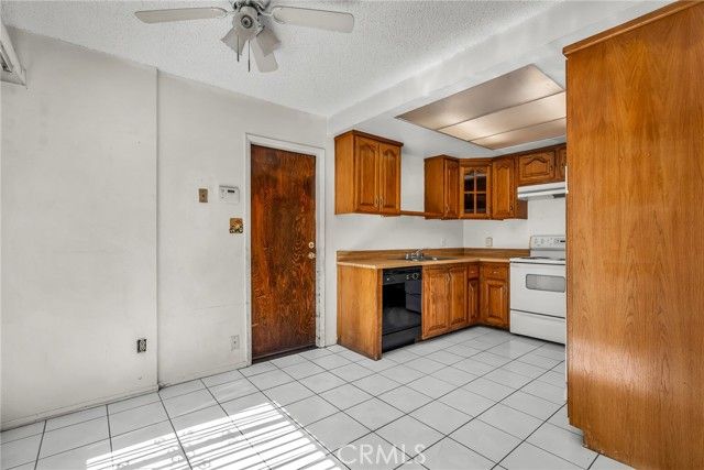 1860 San Francisco Avenue 1, Long Beach, CA 90806