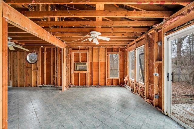 34 Pinelawn Avenue, Shirley, NY 11967
