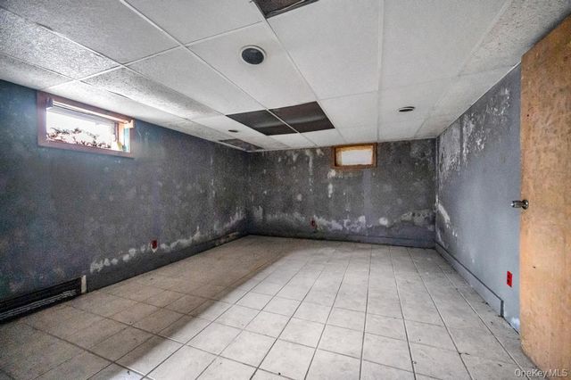34 Pinelawn Avenue, Shirley, NY 11967