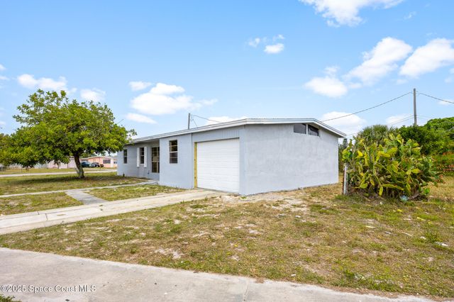 3000 Garden Terrace NE, Palm Bay, FL 32905