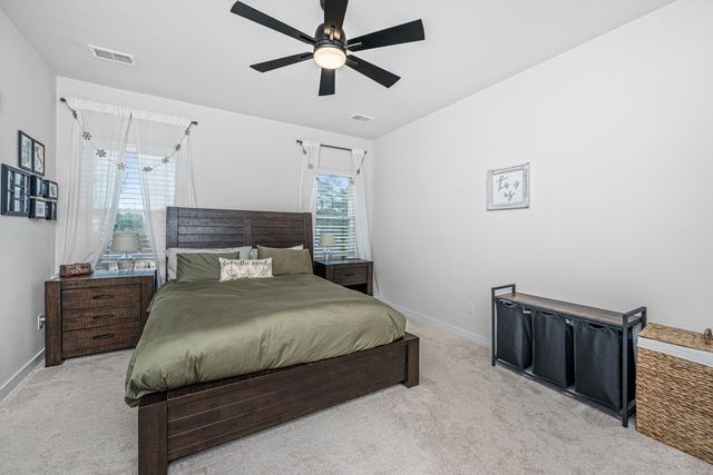 1015 Pettiford Place, Hanahan, SC 29410