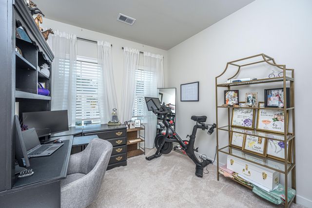 1015 Pettiford Place, Hanahan, SC 29410