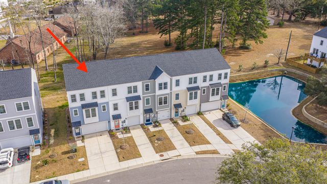 1015 Pettiford Place, Hanahan, SC 29410