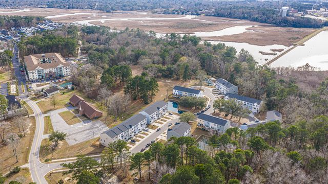 1015 Pettiford Place, Hanahan, SC 29410