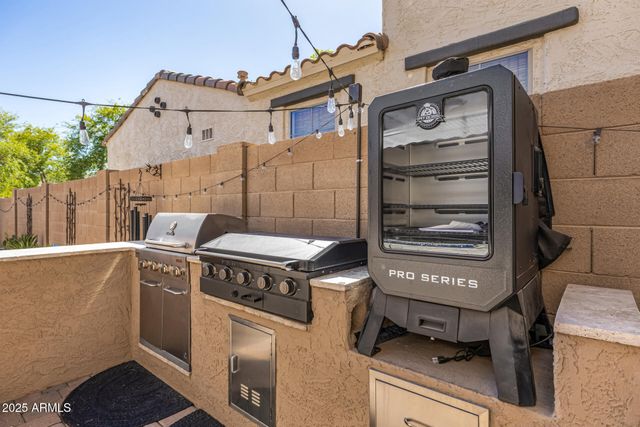 21153 W GLEN Street, Buckeye, AZ 85396