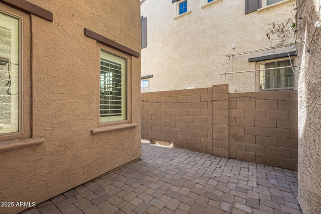 21153 W GLEN Street, Buckeye, AZ 85396