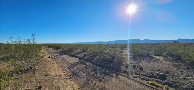 Lot 167G S Hope Road, Golden Valley, AZ 86413