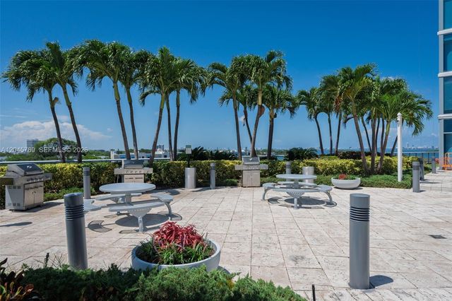 601 NE 36th Street 3112, Miami, FL 33137