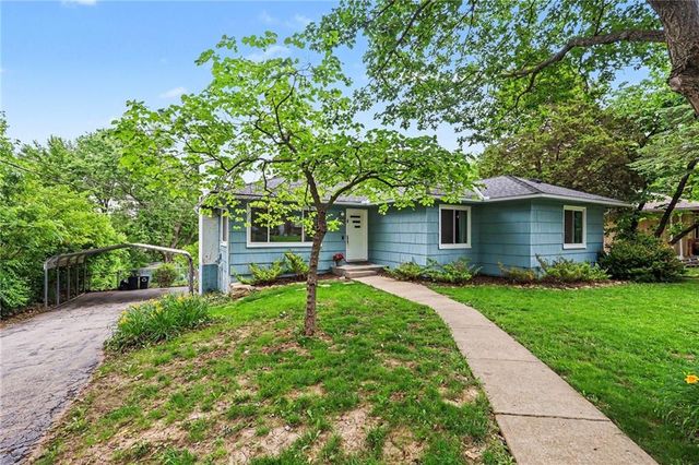 8246 Webster Avenue, Kansas City, KS 66109