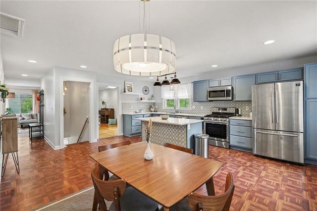 8246 Webster Avenue, Kansas City, KS 66109