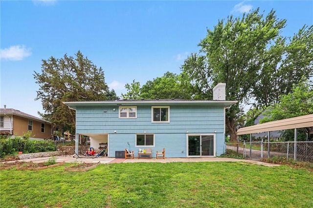 8246 Webster Avenue, Kansas City, KS 66109