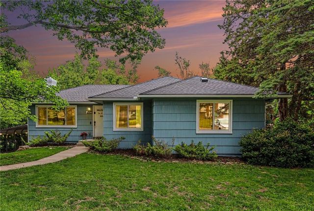 8246 Webster Avenue, Kansas City, KS 66109