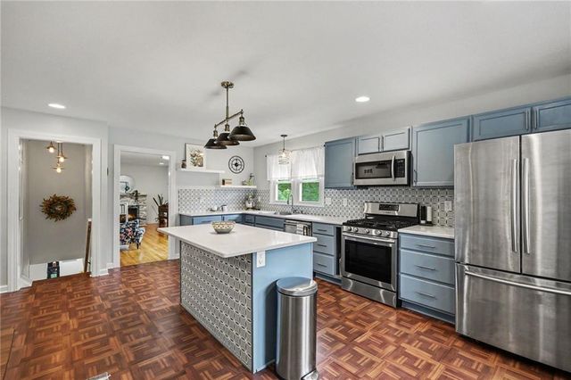 8246 Webster Avenue, Kansas City, KS 66109