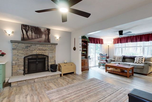 135 Lowell Rd, Pepperell, MA 01463
