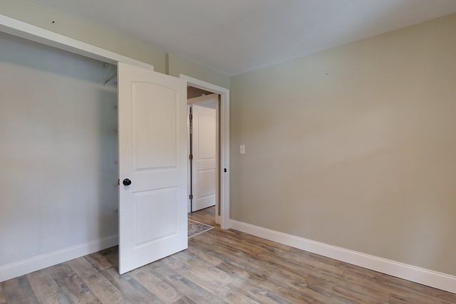 135 Lowell Rd, Pepperell, MA 01463