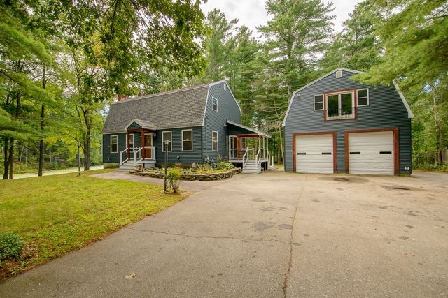 135 Lowell Rd, Pepperell, MA 01463