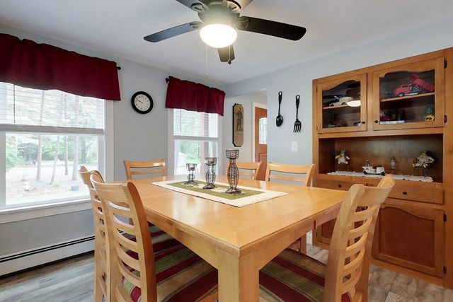 135 Lowell Rd, Pepperell, MA 01463
