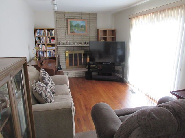 175 Clinton River Drive, Mount Clemens, MI 48043